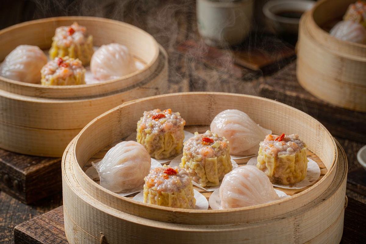 Dim Sum: Nghệ Thuật Điểm Tâm Quảng Đông Người Việt Nào Cũng Nên Thử